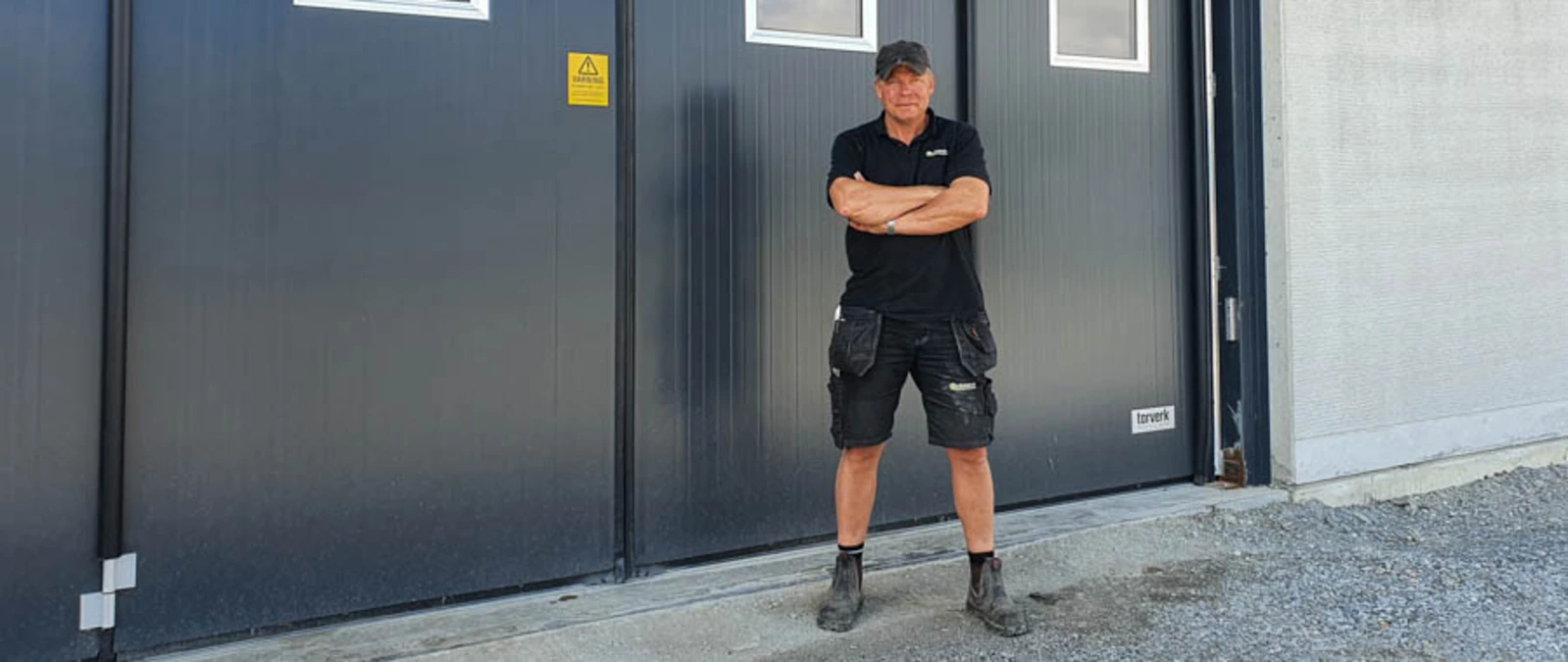 Per Fimmerstad wants the industrial door with the best price per kilogram